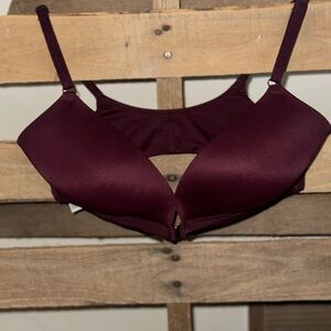 38 C Victoria Secret maroon bra never washed or worn